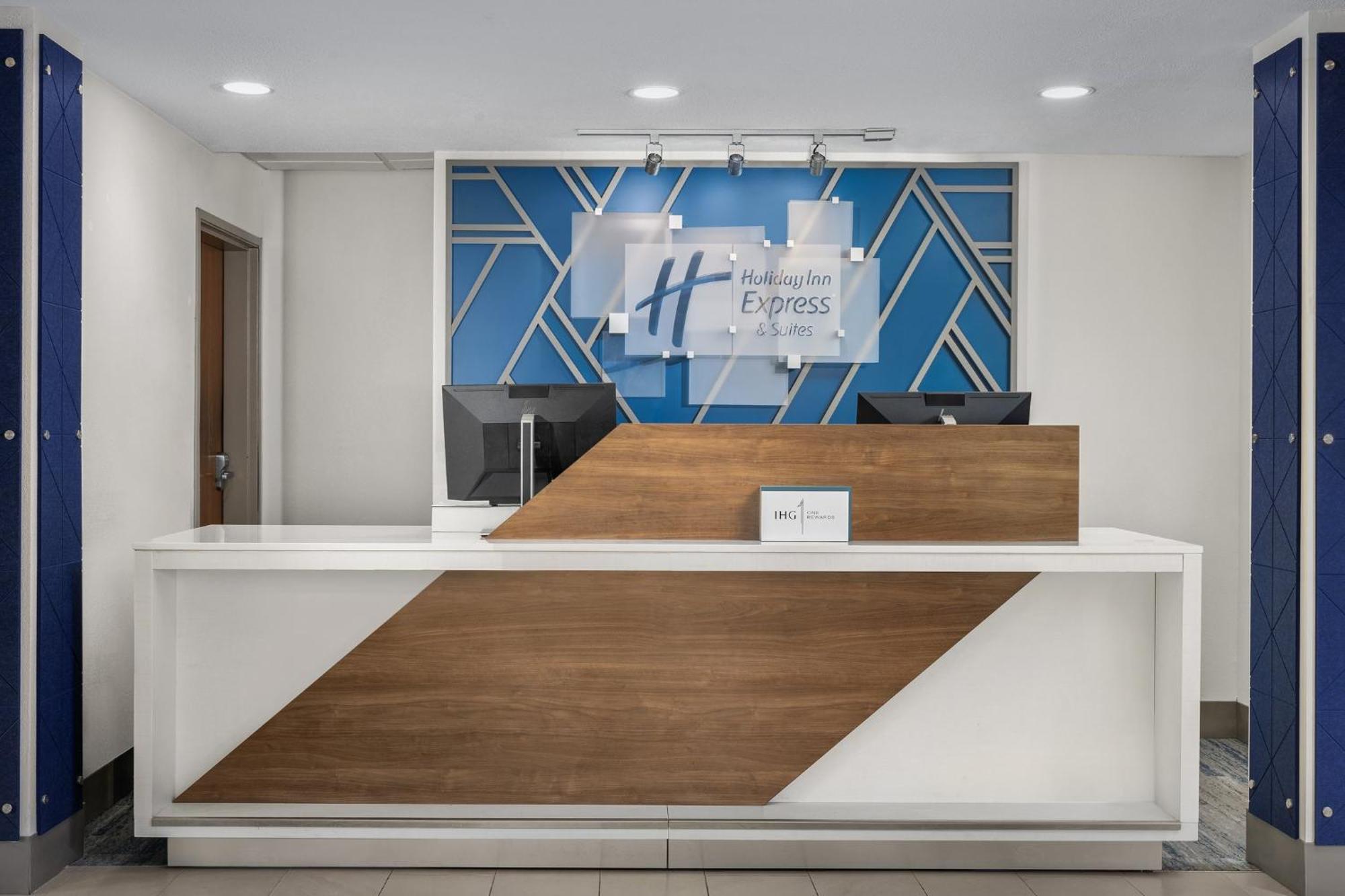 Holiday Inn Express & Suites Superior By Ihg Dış mekan fotoğraf