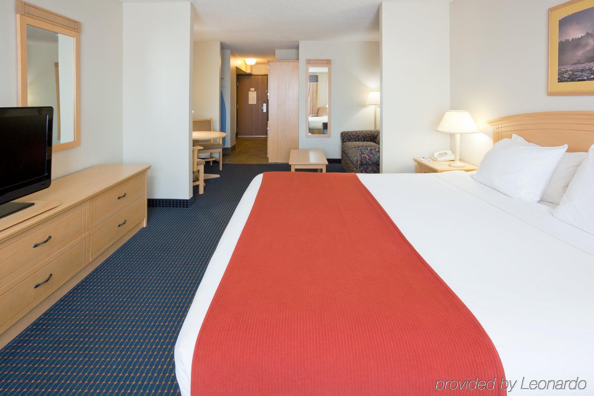 Holiday Inn Express & Suites Superior By Ihg Oda fotoğraf